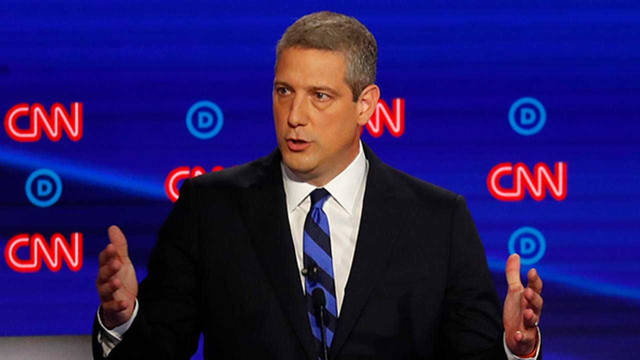 A Democrat Is Touting His Fox News Appearances in New Campaign Ad - Vimarsana News