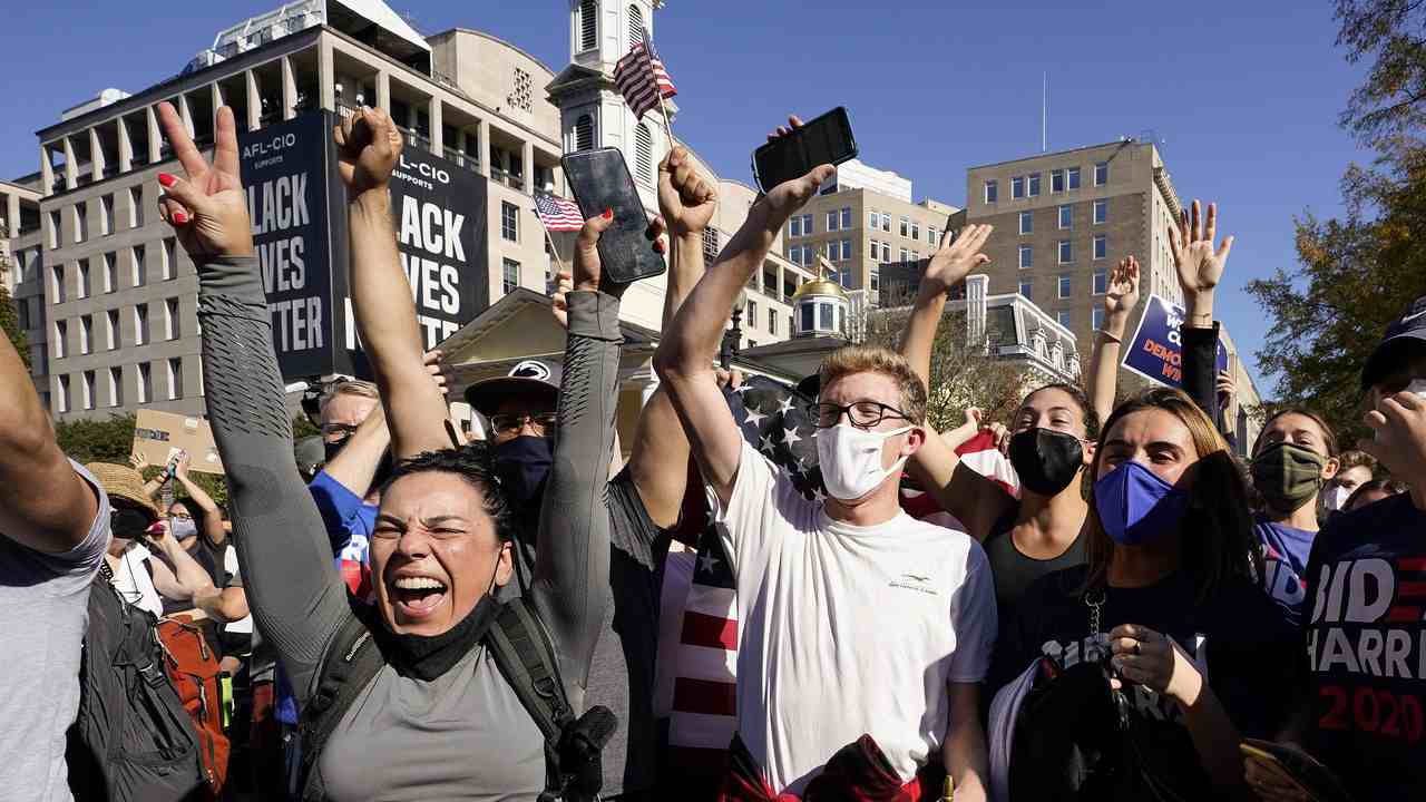 Wait...These Are the Top Three Concerns for Democratic Voters? Yes, It's Insane. - Vimarsana News
