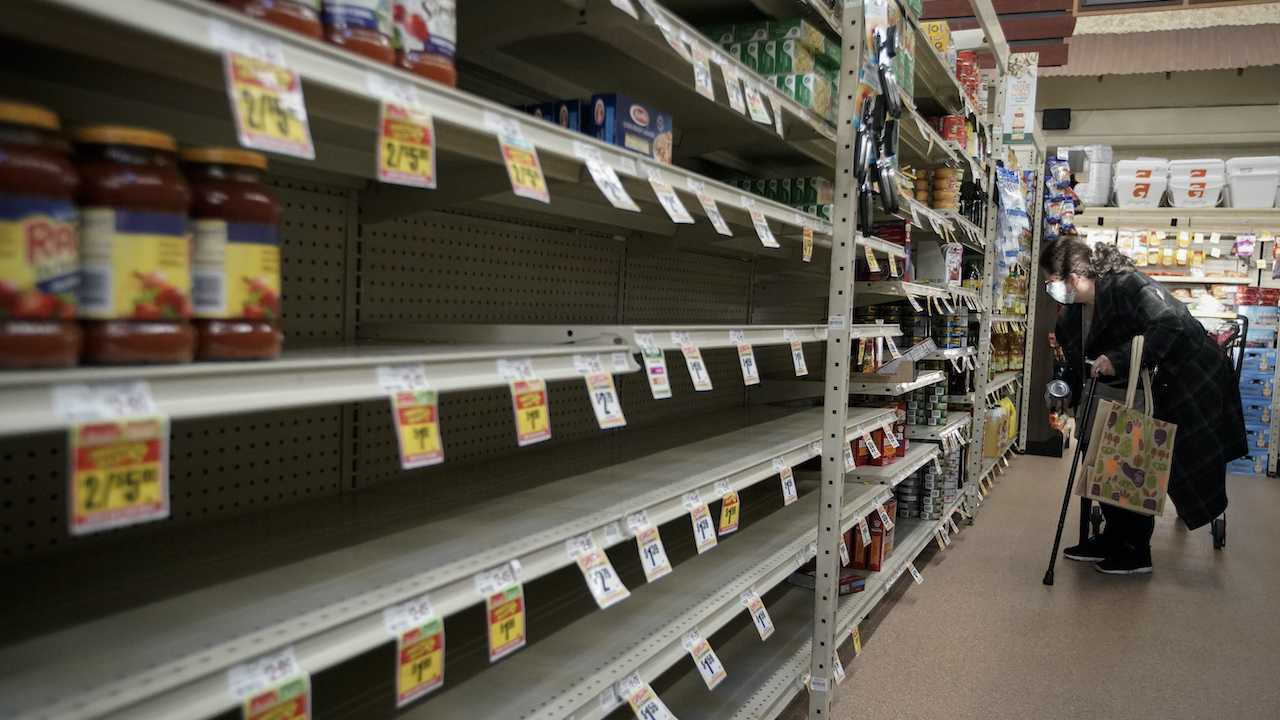 Inflation Causing 'Hardship' for Nearly Half of American Households: Gallup - Vimarsana News