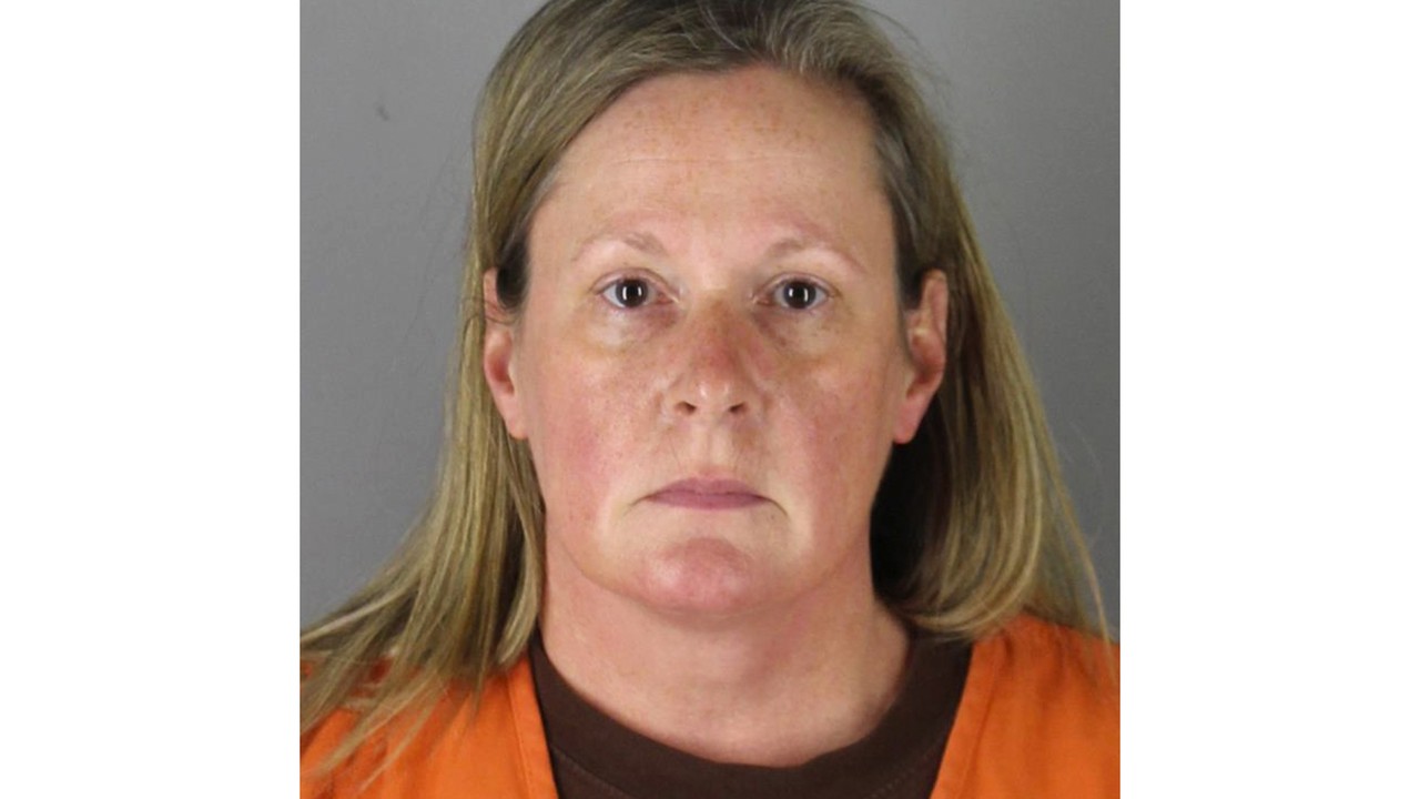 Police Officer Mistaking Her Gun for Her Taser Was Not Racism - Vimarsana News