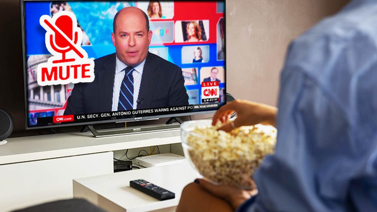 Brian Stelter Bemoans Softball Interviews, Like Those Conducted By…Brian Stelter