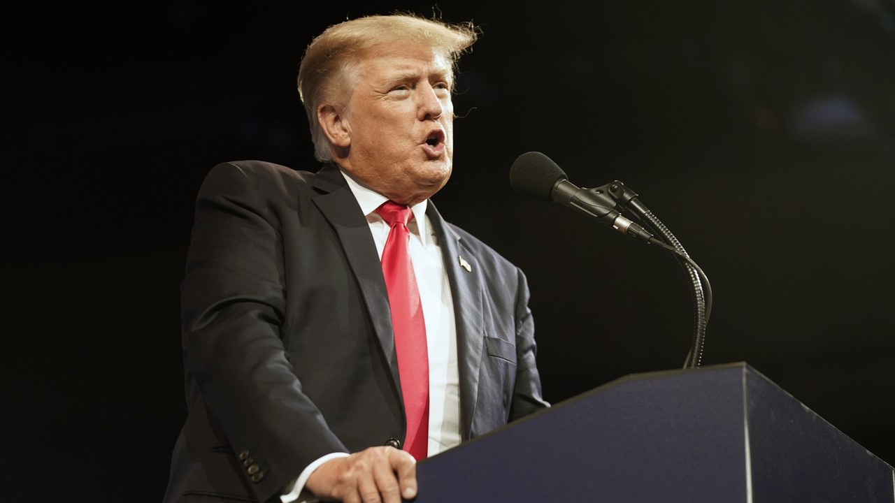 Donald Trump Has a Message About What Former Aides Should Do with January 6 Subpoenas - Vimarsana News