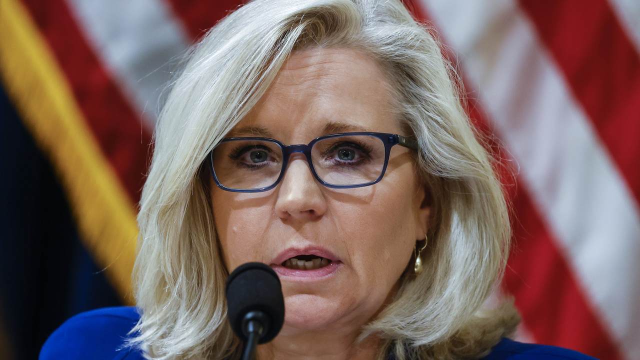 What Is Liz Cheney Doing With These Red Line Declarations About Ukraine?