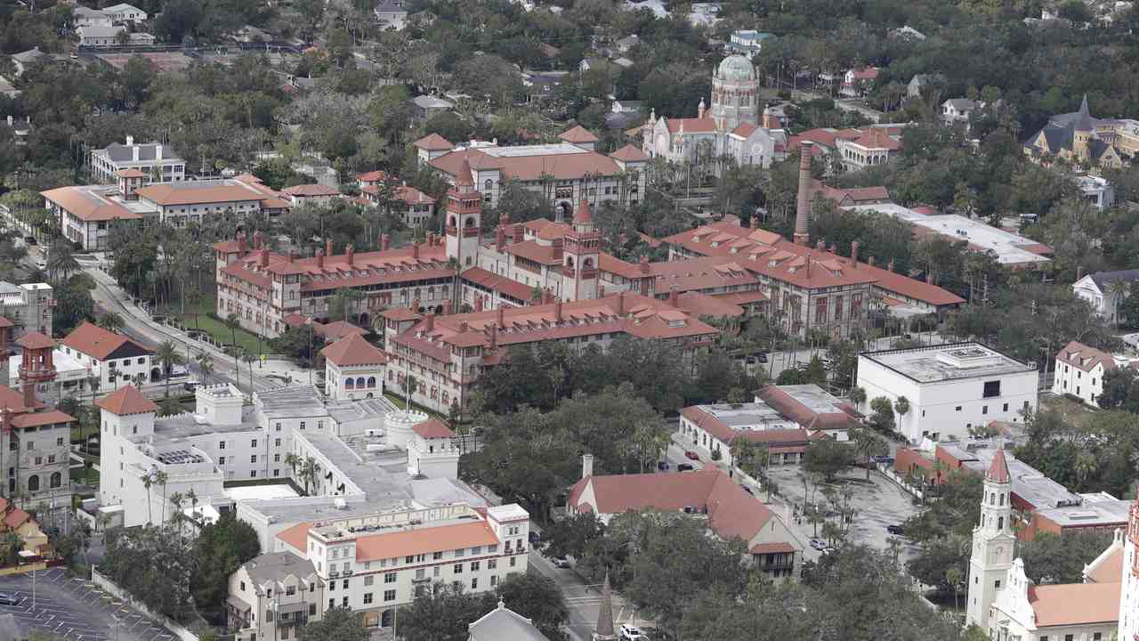 A University Professor's Sobering Picture of Christianity in America Today - Vimarsana News