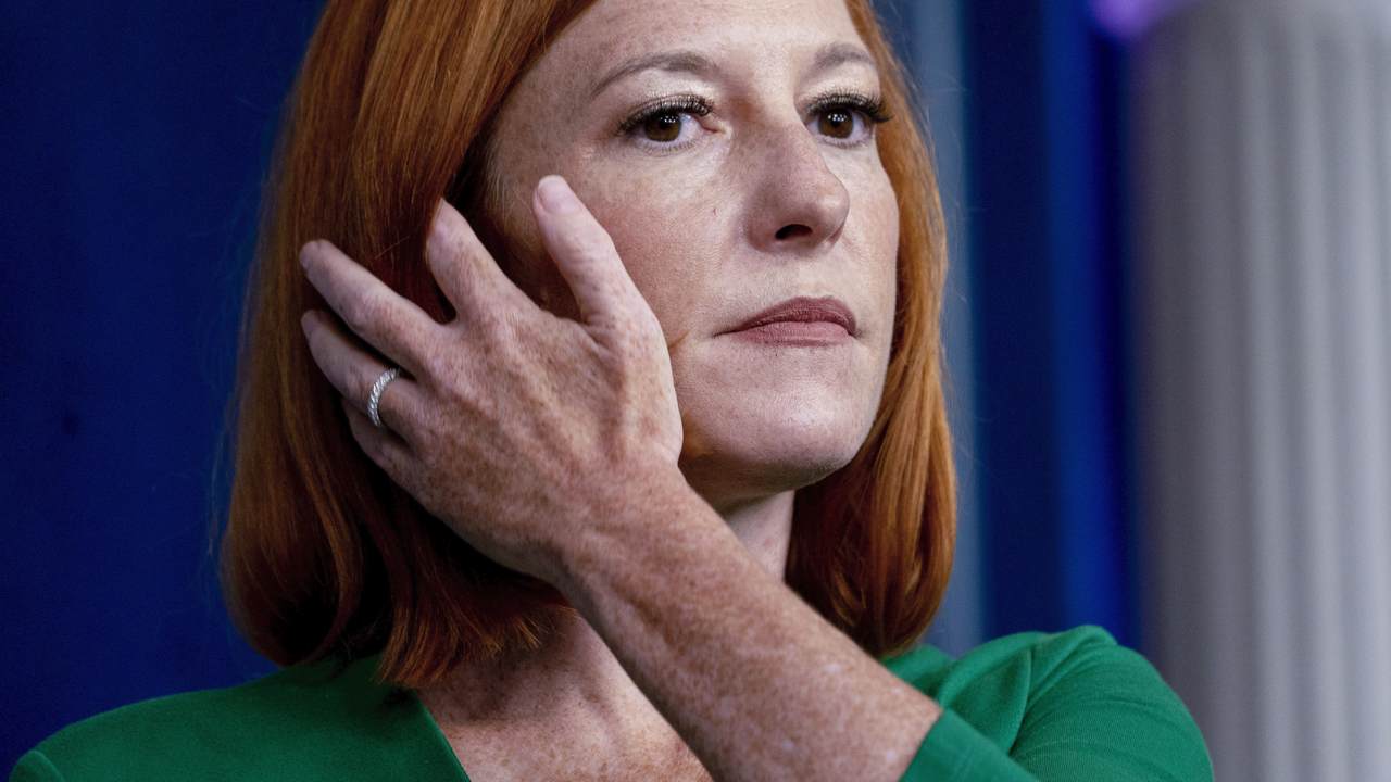 Psaki Responds to Youngkin’s Ban on School Mask Mandates