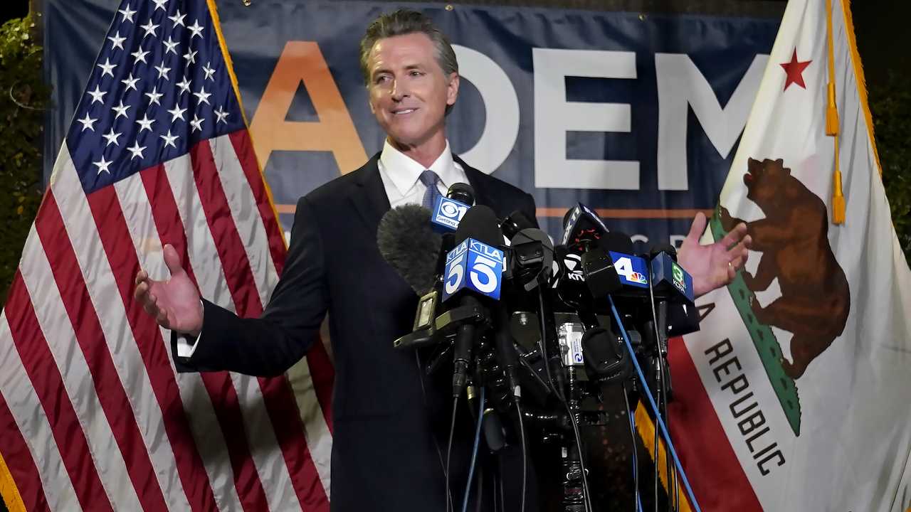 Newsom Signs Bill Giving Illegal Immigrants More Access to State Benefits