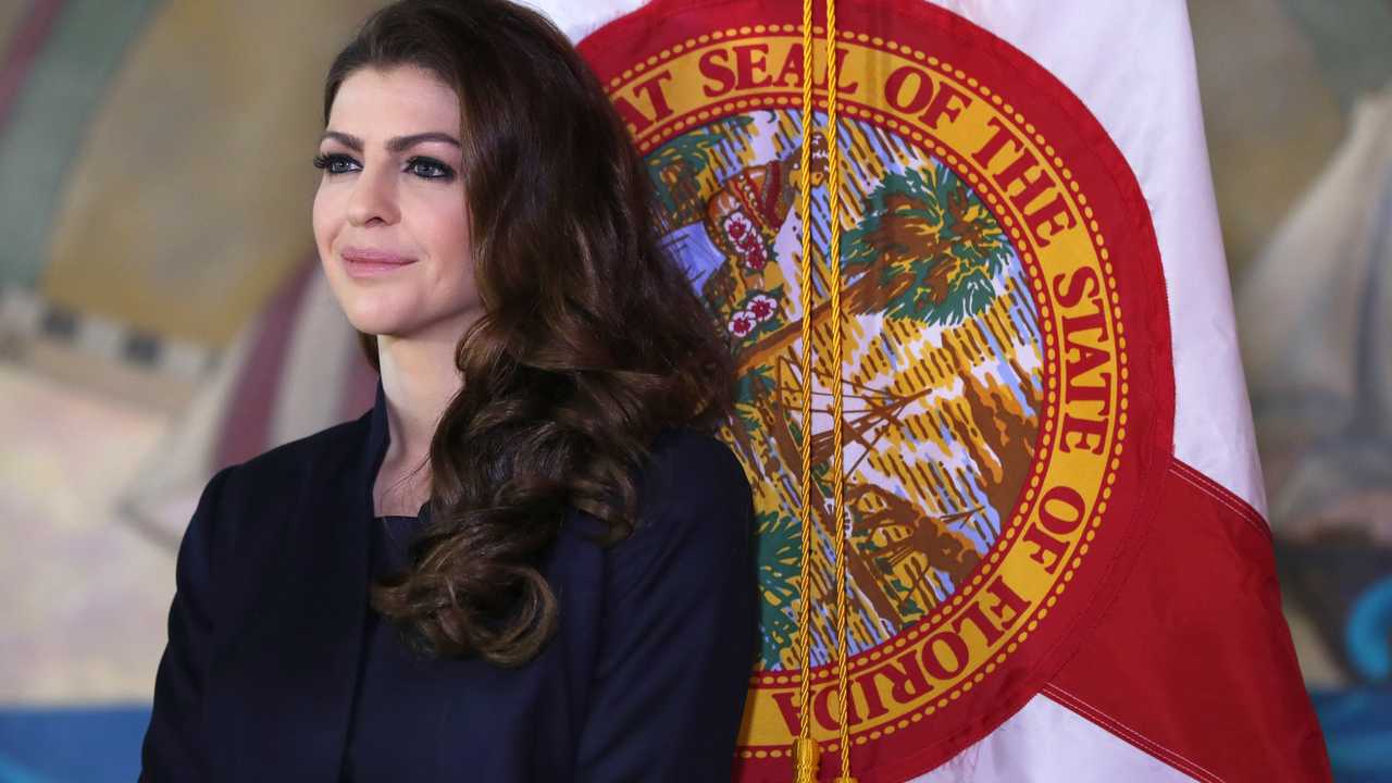 Gov. DeSantis 'Saddened' to Share Health Update About Florida's First Lady - Vimarsana News