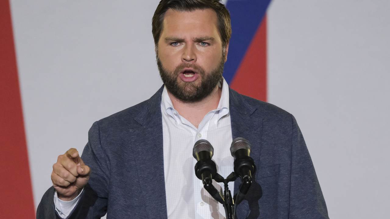 Donald Trump Endorses JD Vance for Closely Watched Senate Seat - Vimarsana News
