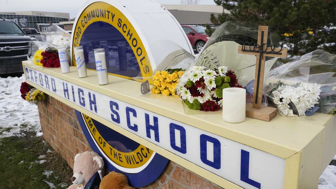 Parents of Michigan School Shooting Suspect Plead Not Guilty to Involuntary Manslaughter Charges