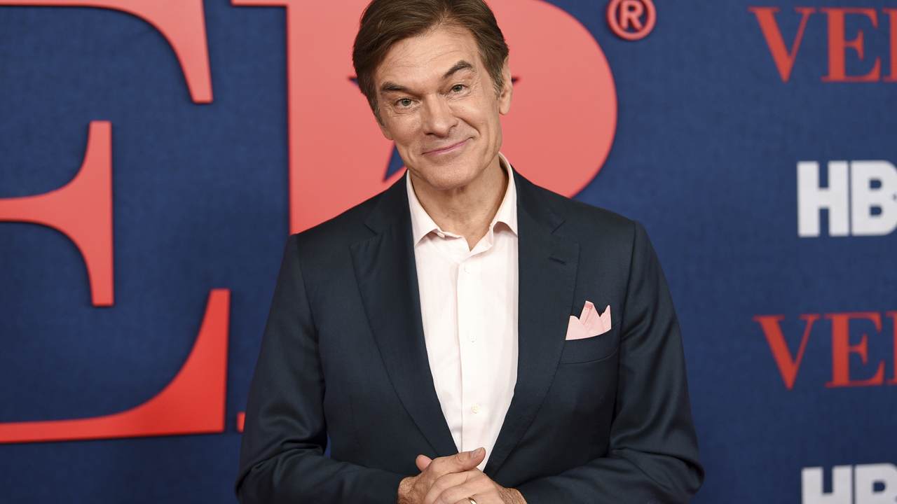 Trump Endorses Dr. Oz in Pennsylvania Senate Race