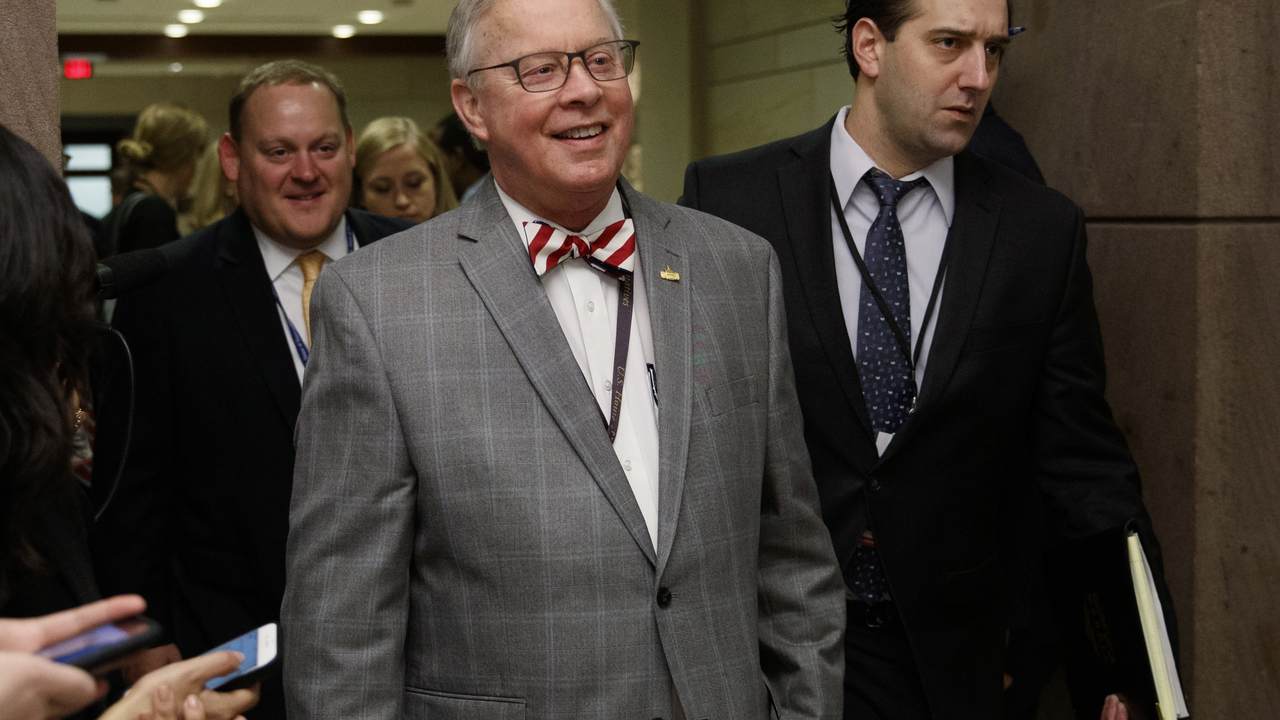 GOP Congressman Dies After Battle with Cancer, COVID-19 - Vimarsana News