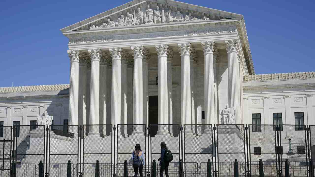 SCOTUS Will Decide Whether the Right to Bear Arms Extends Beyond Your Doorstep - Vimarsana News