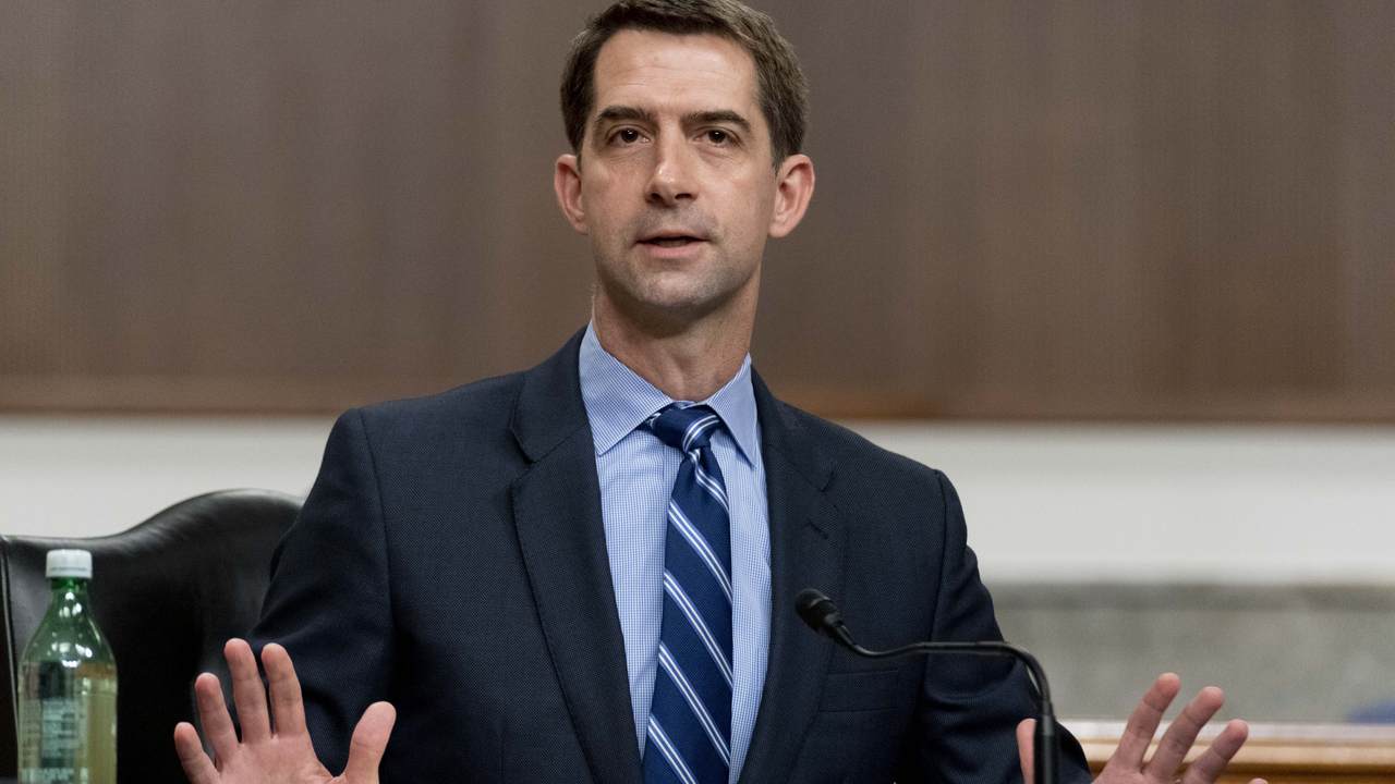 Republicans Introduce Bill to Prevent CCP From Buying American Land - Vimarsana News