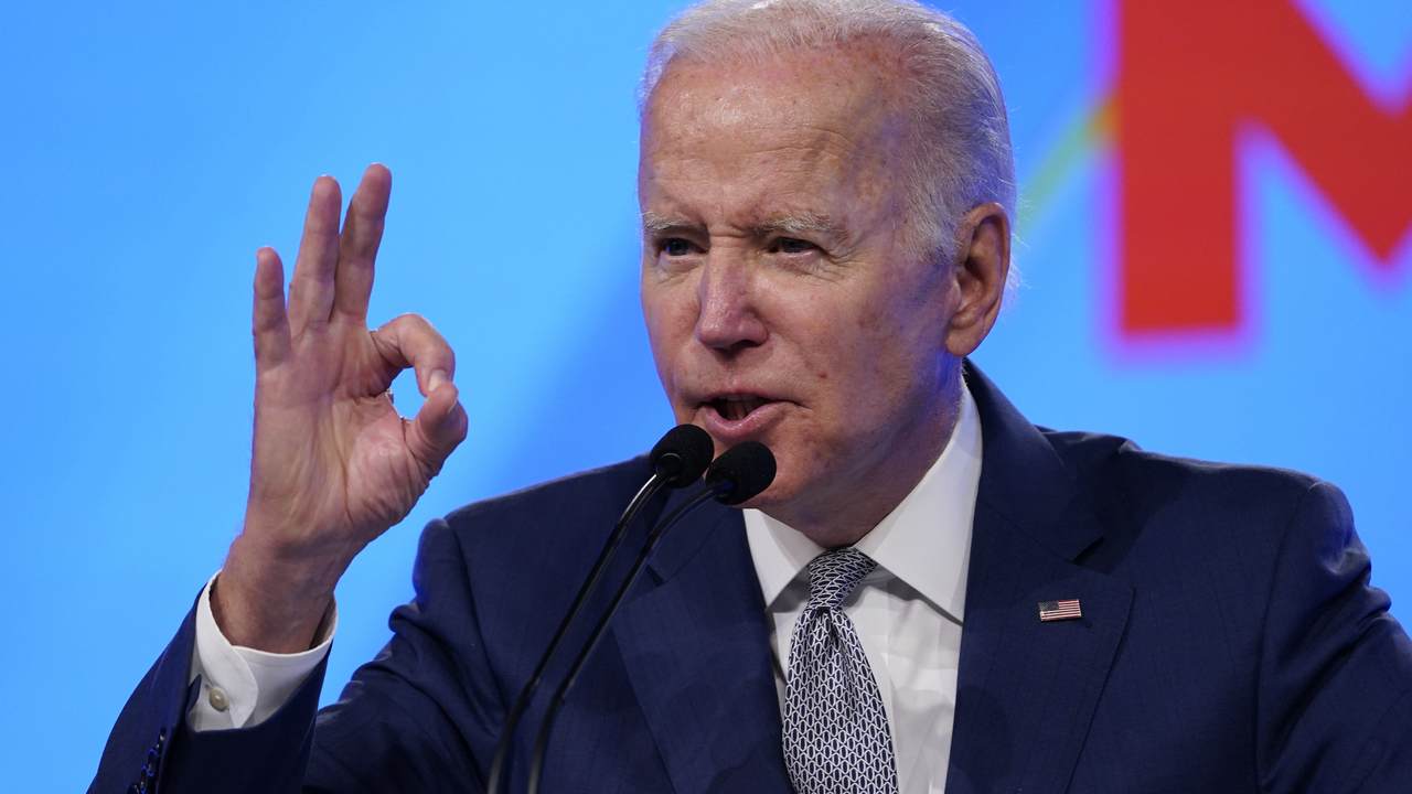 Here's How Many Voters Biden Drove Into the GOP's Camp Last Year