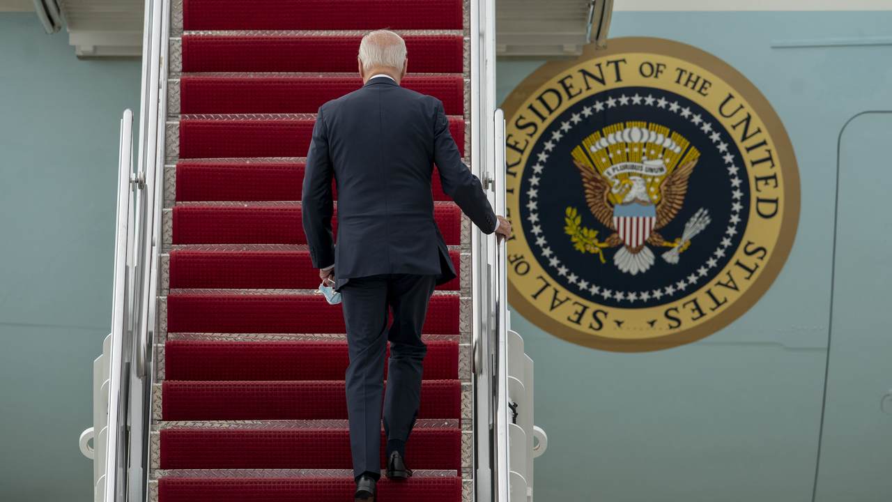 Biden Is Raising an Army of Taxpayer-Funded Atheists - Vimarsana News