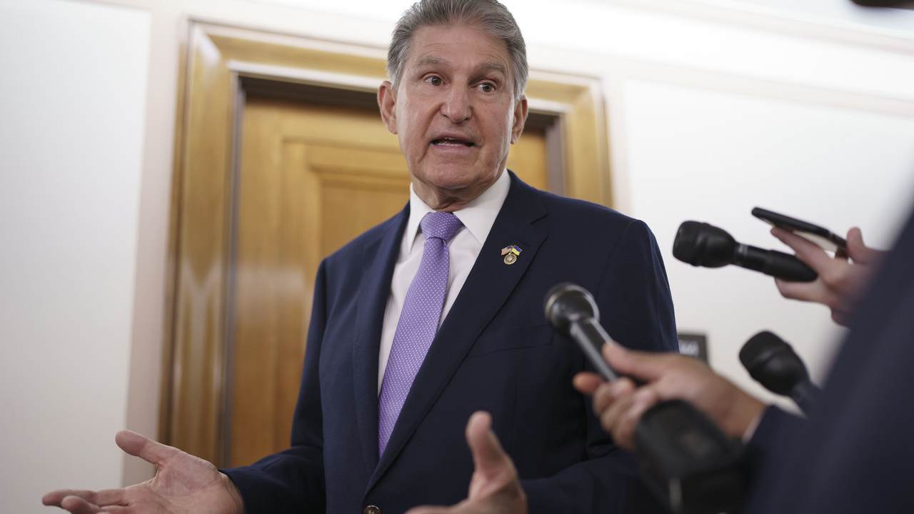 Joe Manchin Shows His True Colors - Vimarsana News