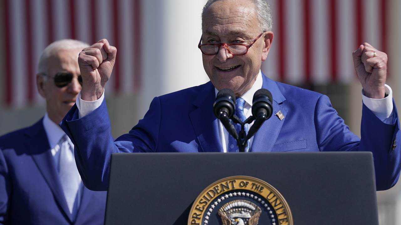 NYT Hurls Cold Water on Senate Democrats' 2022 Hopes - Vimarsana News