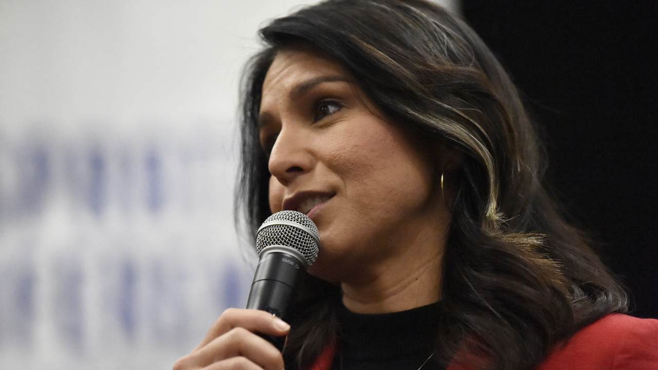 Lefty Twitter Goes Delightfully Ballistic Over Tulsi Gabbard Filling In For Tucker Carlson - Vimarsana News